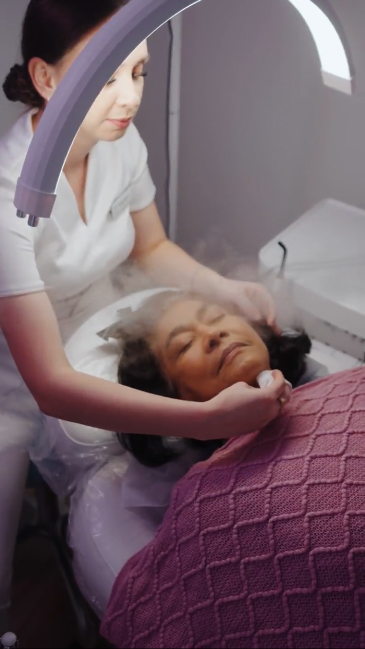 Attune Dentistry | Digital Impressions, Teeth Whitening and All-on-6 reg 